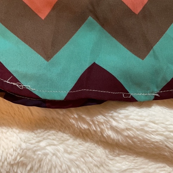 Rue21 Chevron Top‎ - Picture 5 of 6